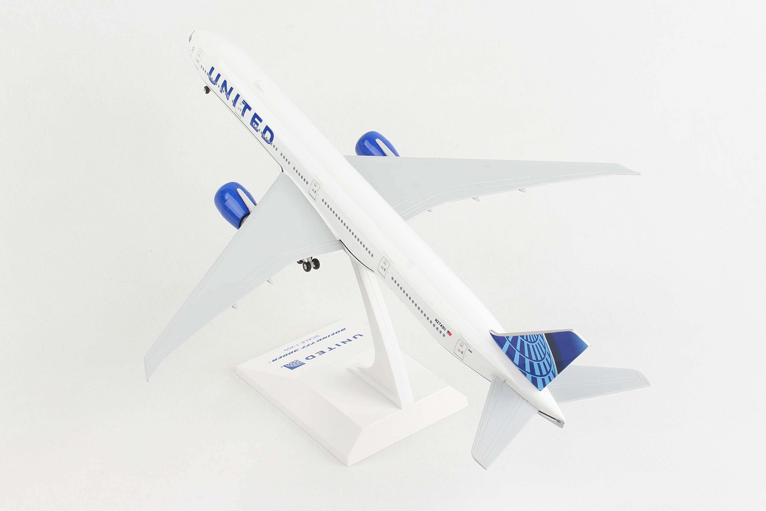 Amazon.co.jp: SKYMARKS 1/200 ユナイテッド航空 B777-300 N2749U