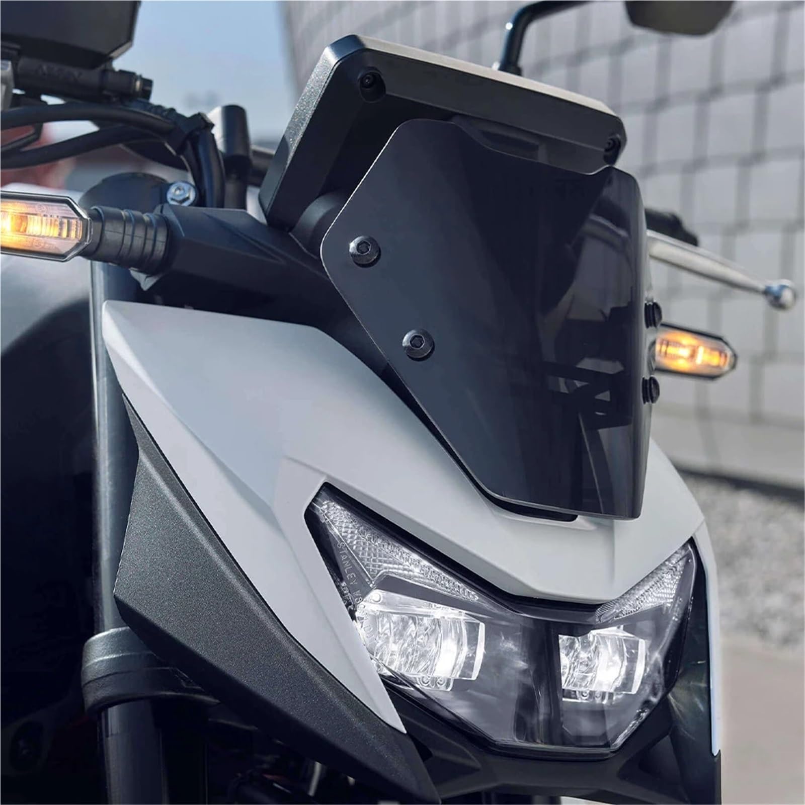 Parabrezza Parabrezza anteriore per motocicletta, adatto per CB750 Hornet 2025-2026, accessori per deflettore per visiera.(Black)
