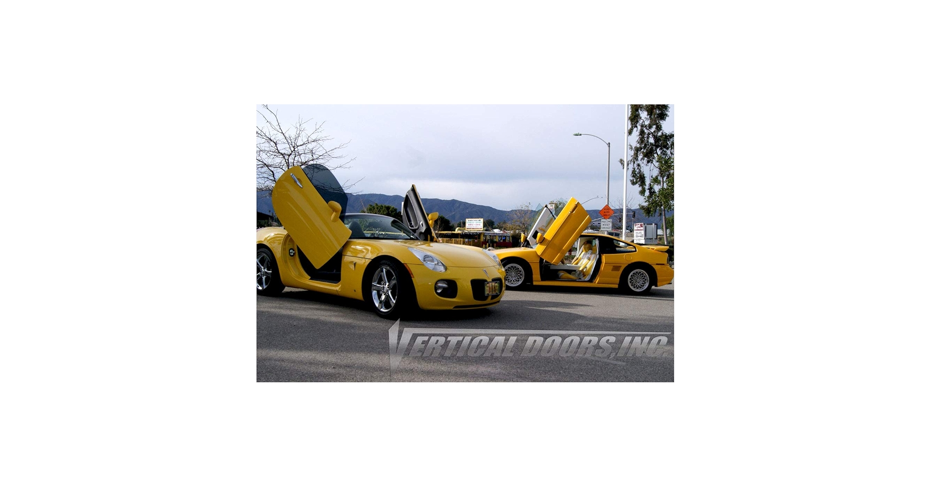 Amazon.com: PONTIAC SOLSTICE Bolt-on Vertical Lambo Doors