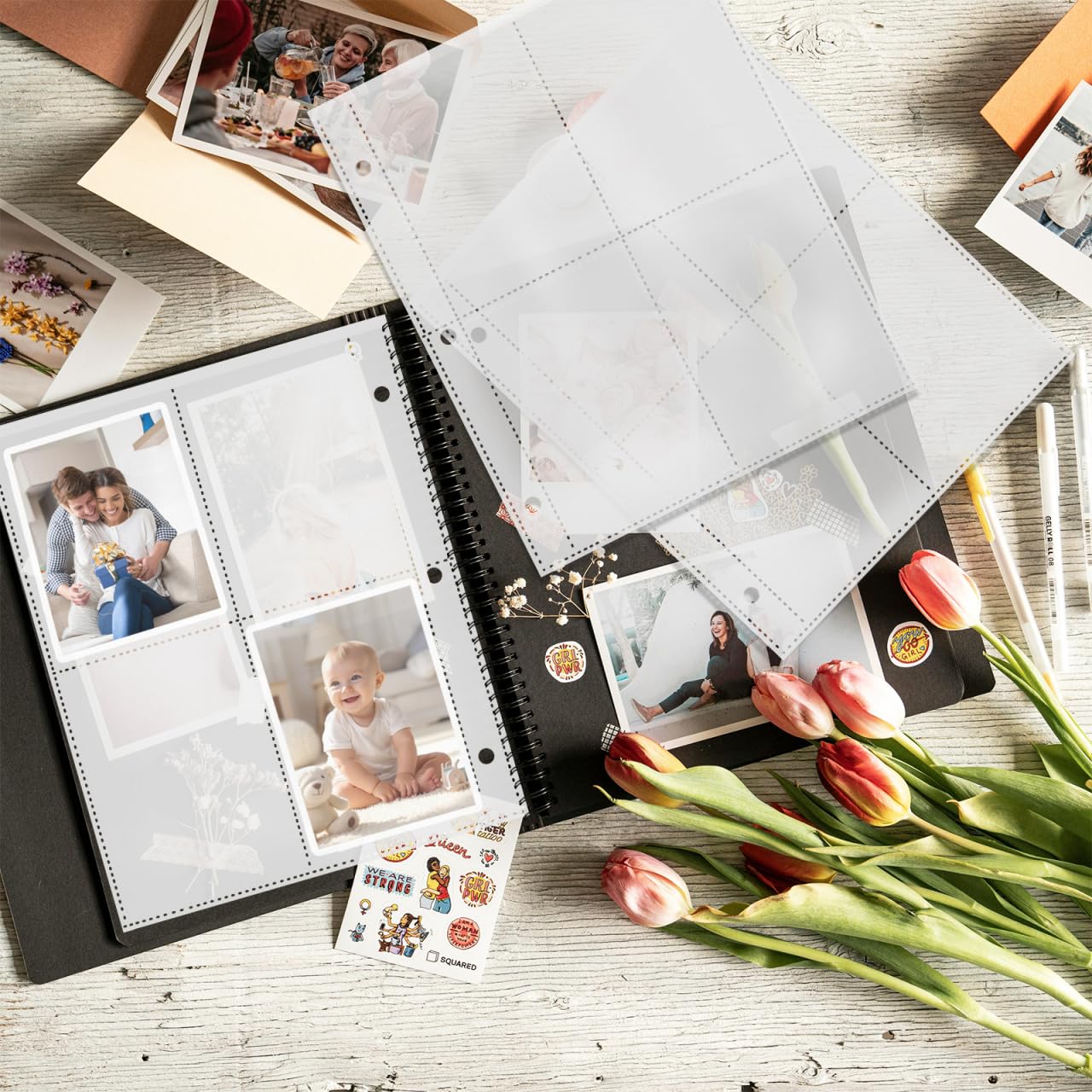 Tofficu 40 Pages Pochettes Transparentes pour Cartes, 4 Compartiments Protège Page Photo pour Classeur 3 Anneaux, Sleeves Plastique pour Cartes Kpop, Postales et Collection (19,5 x 15,5 cm)