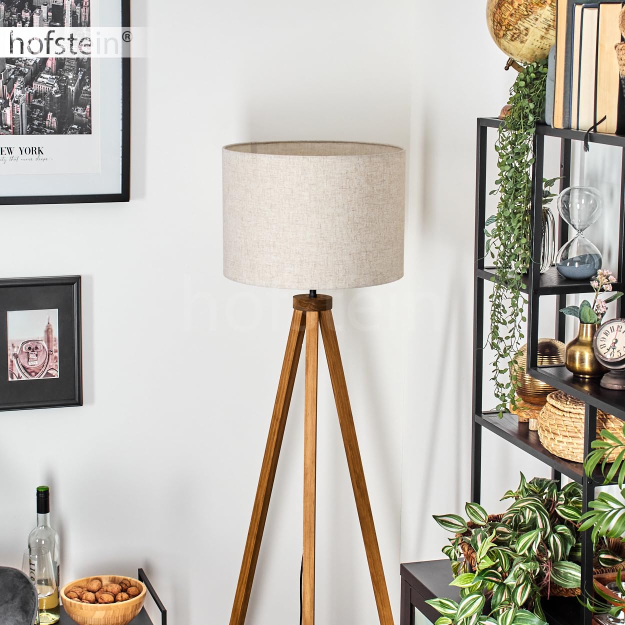 Stehleuchte Bassagoda, Stehlampe aus Holz/Stoff in Naturfarben/Beige, Leuchte im skandinavischen Design mit rundem Schirm (Ø 40 cm) u. Fußschalter, Höhe 154 cm, 1 x E27, ohne Leuchtmittel