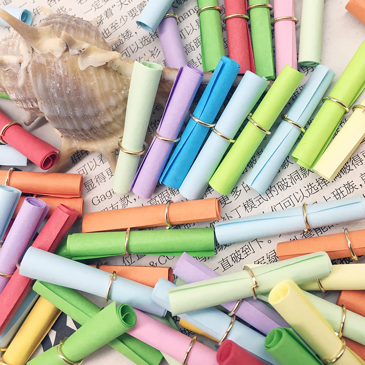 WUDQIJI Tombola sfusa 200 pezzi sfusi da scrivere, vuoti e colorati, piccoli foglietti colorati per il compleanno dei bambini, calendario dell'Avvento o compleanno