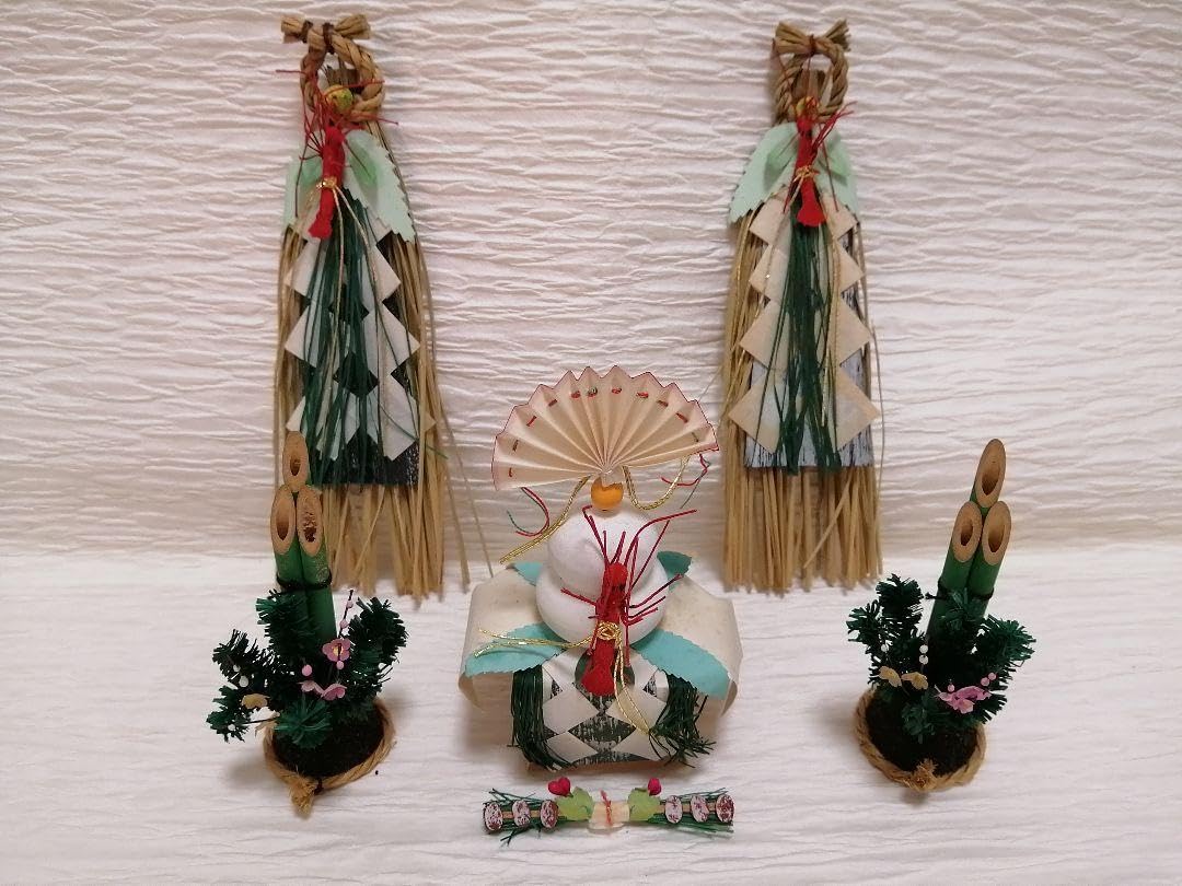 門松　しめ飾り　鏡もち　ミニチュア　正月　飾り　置物　助六　浅草 Amazon | 門松 しめ飾り 鏡もち ミニチュア 正月 飾り 置物 助六