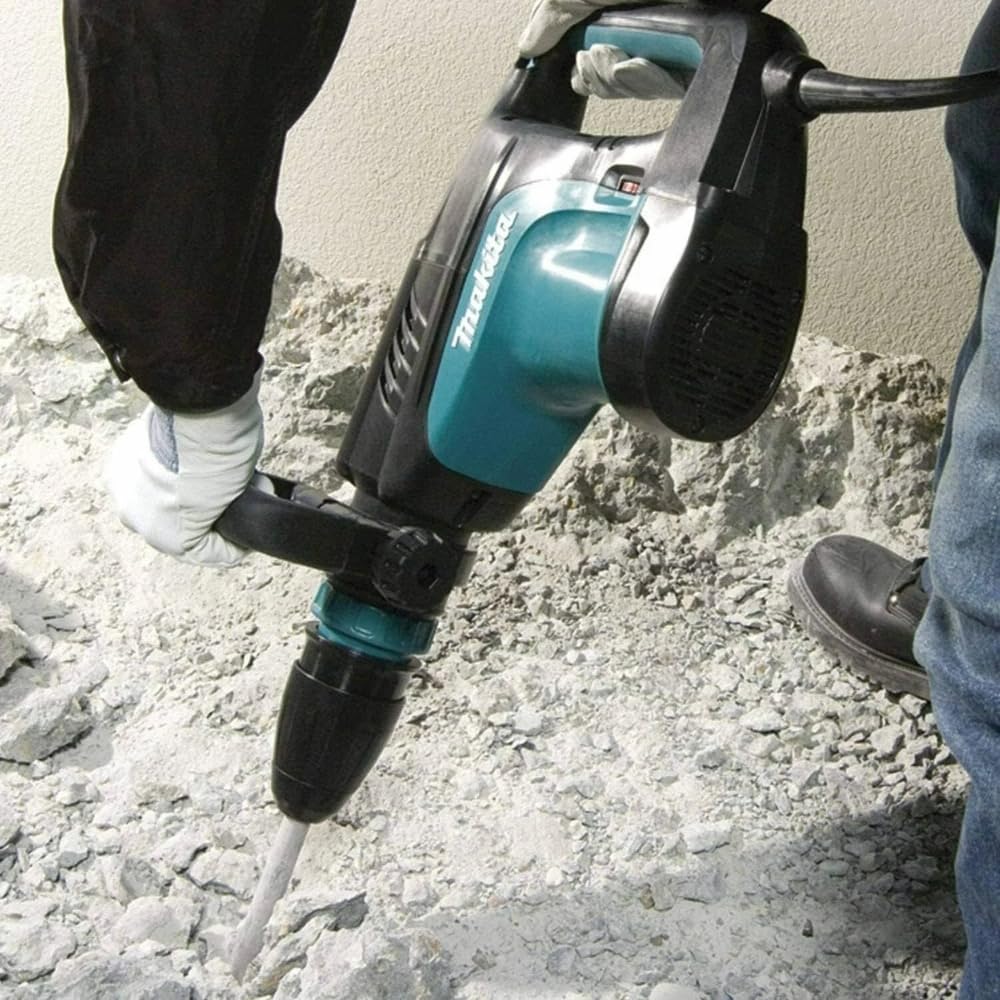 Makita HM1203C/1 - Martello da demolizione SDS-Max da 110 V, fornito in una custodia per il trasporto