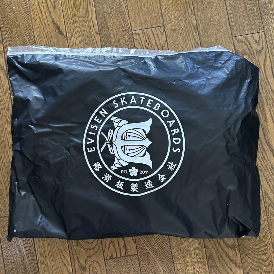 Amazon.co.jp: EVISEN x 髙田音楽制作事務所 TORA EVI LOGO HOODIE 