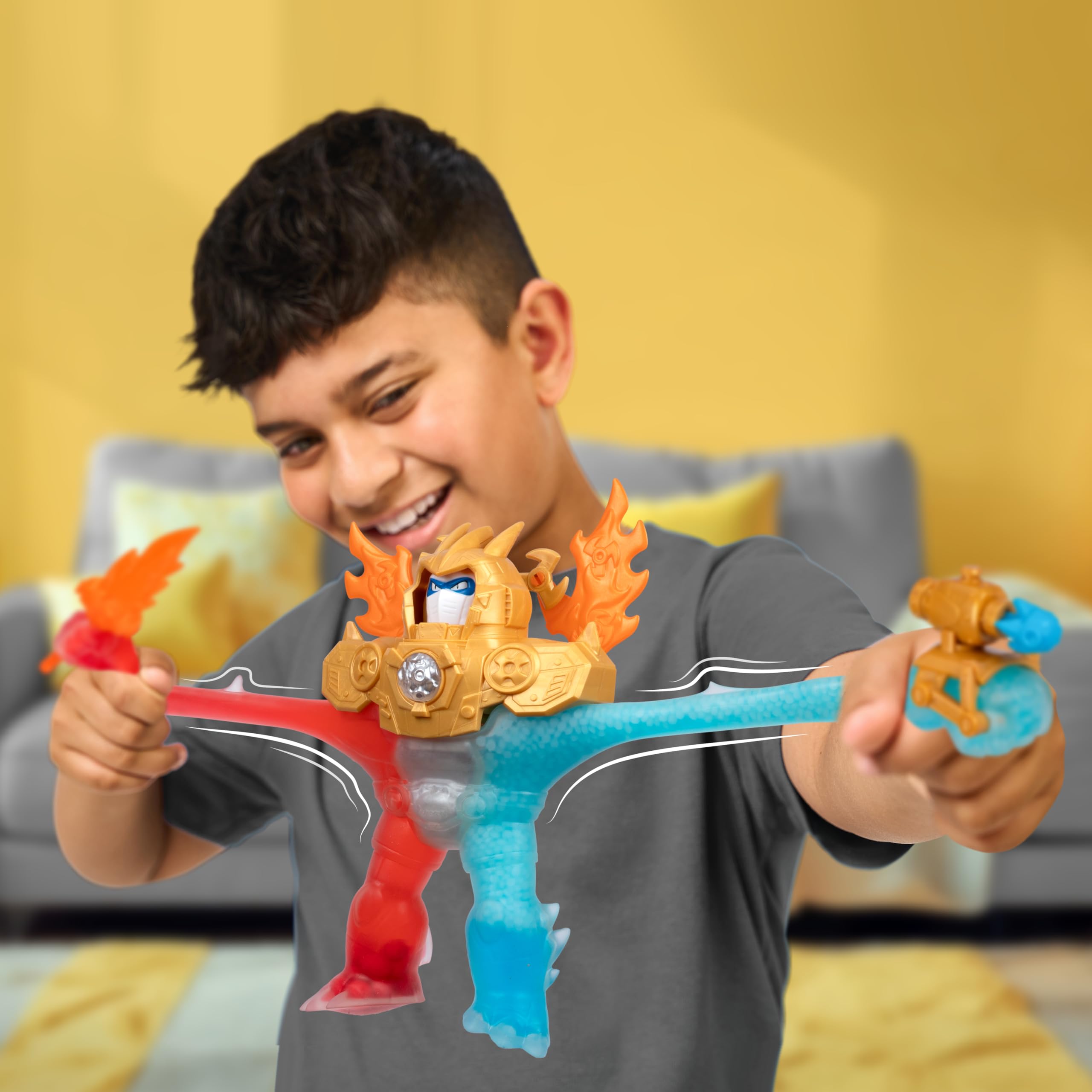 Heroes of GOO JIT Zu GOO-Tron Supreme kombiniert die Kraft von Blazagon, Pantaro und Thrash in 1 Ultimate Hero.
