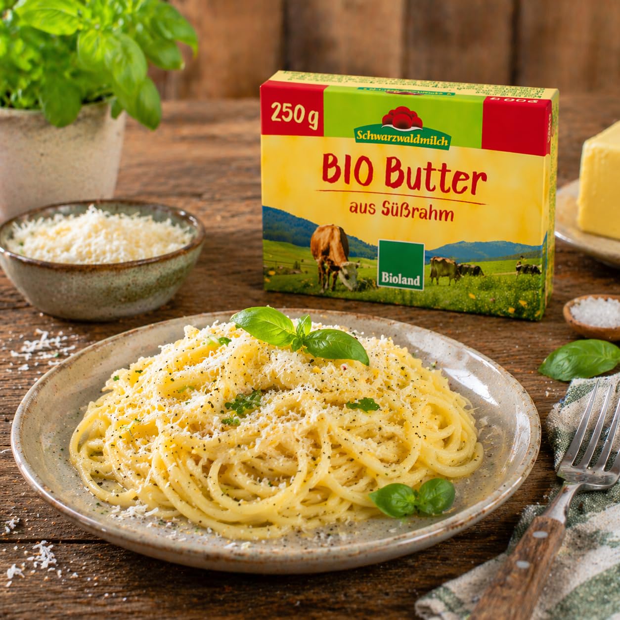 Schwarzwaldmilch Bio Süßrahmbutter 250g - Cremige Premium Butter aus dem Schwarzwald, Natürlich & Frisch, Ideal zum Kochen & Backen, 4 Packungen á 250 g