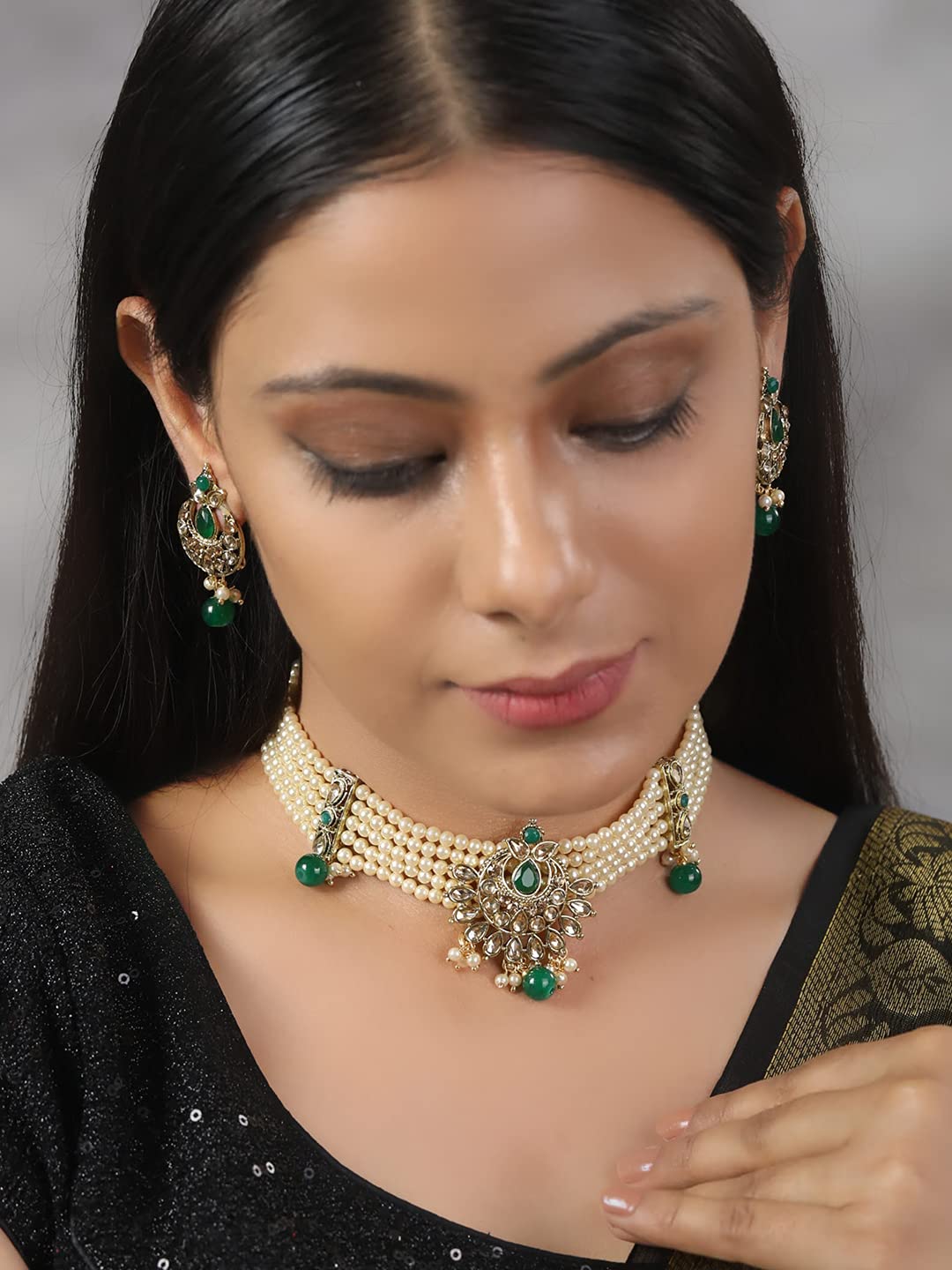 Women's Kundan Plated Choker Set, Traditional Elegance