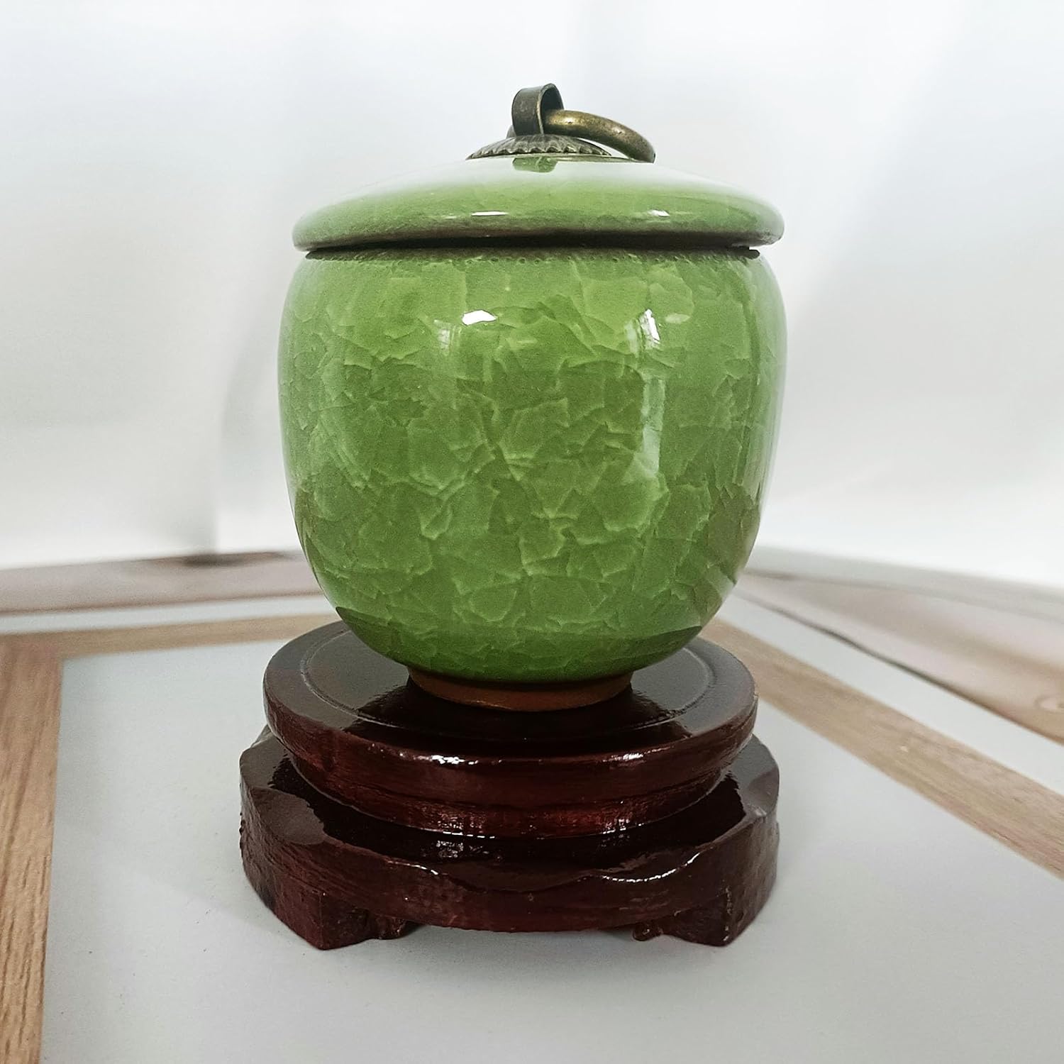 Small Ceramics Urn Come with Vintage Circular Wooden Base