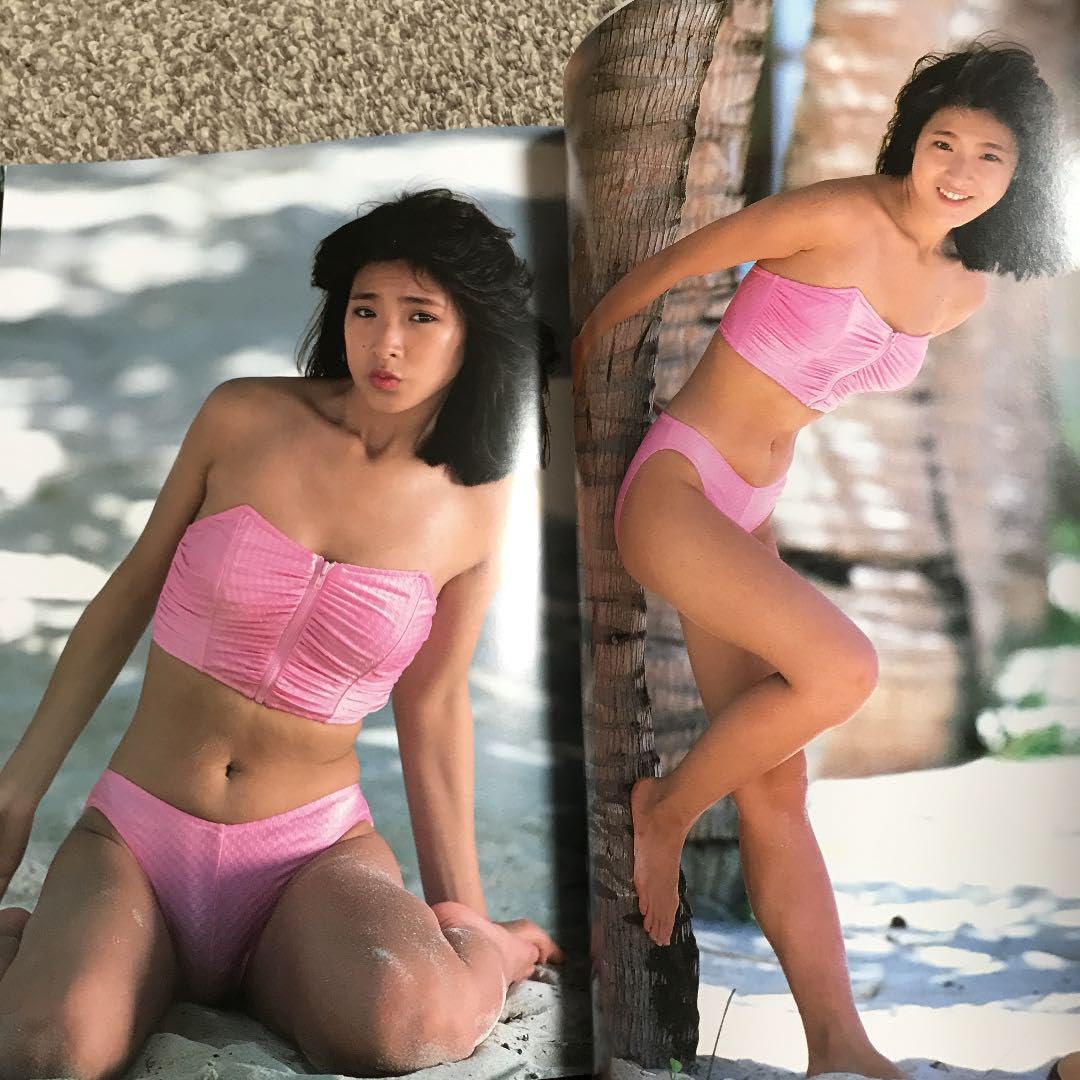 Amazon.co.jp: 昭和アイドル北岡夢子写真集 昭和レア : おもちゃ