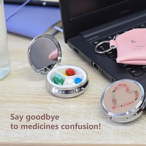 Miniatura 9 de Sioglam Pastillero compacto con monedero para llaves, organizador diario de píldoras de viaje, pastillero portátil, pastillero, regalo de San