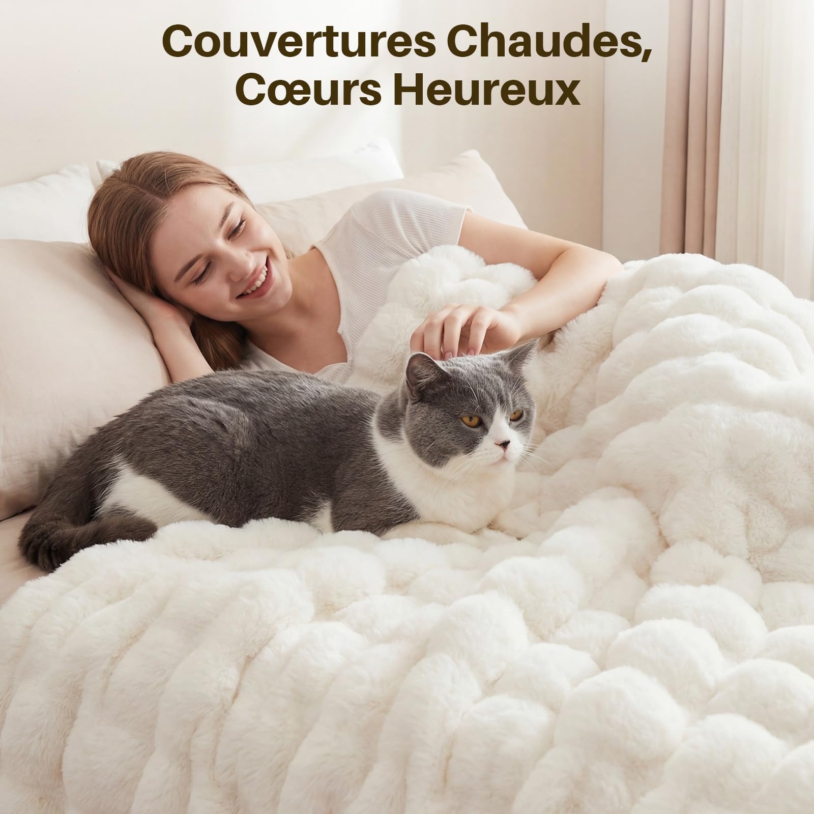 SHANNA Couverture 130x160 cm, Epaisse Plaid Lapin en Peluche Super Douce et Duveteux, Plaid Fausse Fourrure Haute Qualité, Polyvalente Plaids Polaire Chaude et Confortable pour Chambre Canapé Voyage