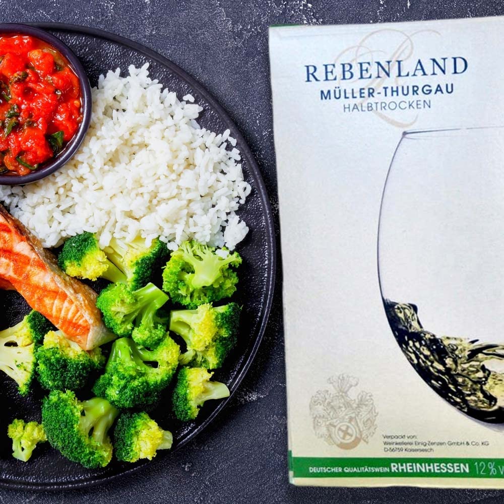 Rebenland Müller-Thurgau, halbtrocken, Bag-in-Box, sortenreines Weinpaket + VINOX Winecards (4x3,0l)