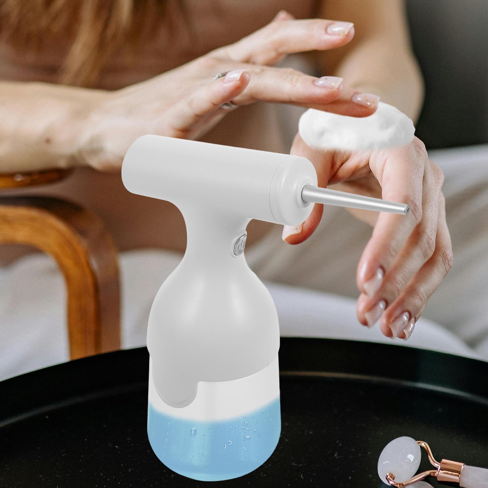 Praktisches Hautpflegegerät mit Mehrfachfunktion für Zuhause Elektrischer Gesichtsreinigungssprudler Kompakter Schaumbildner aus Abs und Silikon für Shampoo und Duschgel