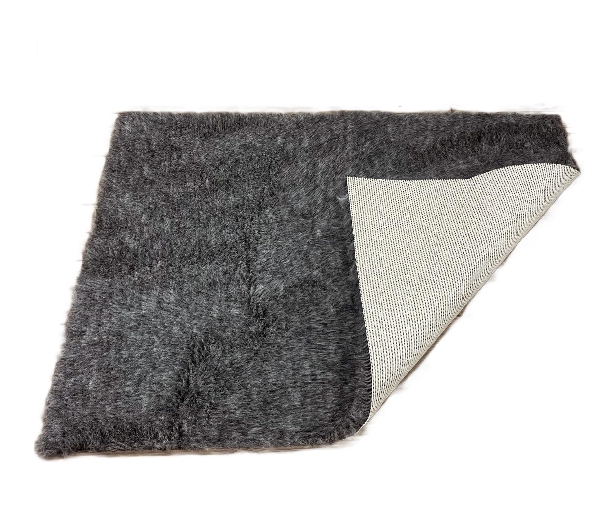 Grey Wool Vet Bedding Non Slip Luxury Dog Mats 100% British Wool. Size: 575cm x 75cm