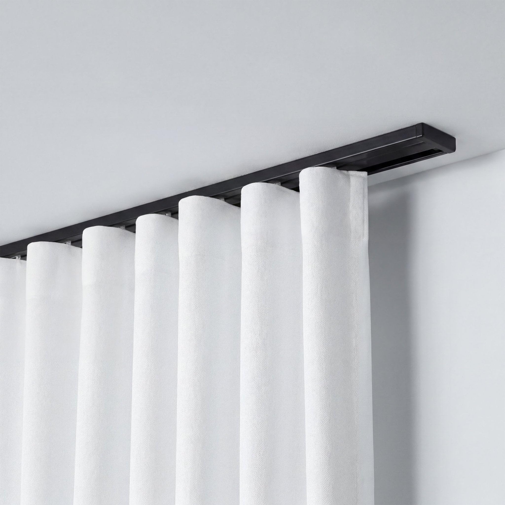 Deco-Raum Rail à rideau personnalisé en aluminium pré-percé à 1 voie - Rail de rideau - Fixation au plafond pour rideaux coulissants - Rideaux avec matériel de fixation - Noir - 120 cm - Minimum