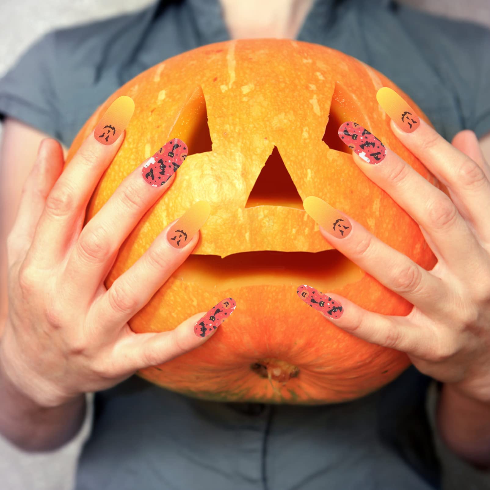 Didiseaon 4 Set Adesivi Per Unghie Di Halloween Impugnature Porta Appassionato Di Foto Decorazione Per Abbigliamento Da Gioco Di Ruolo Vestire Adesivi Etichetta All'aperto 10 Fogli*4