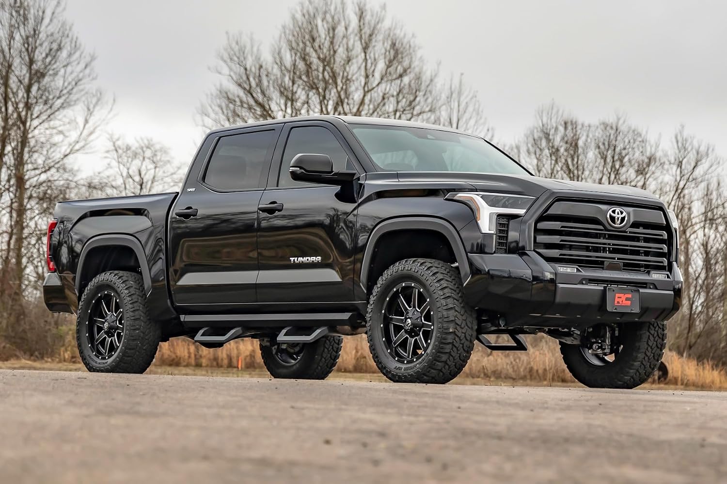 Rough Country 3.5" Inch Lift Kit for 2022-2024 Toyota Tundra 4WD - 70300
