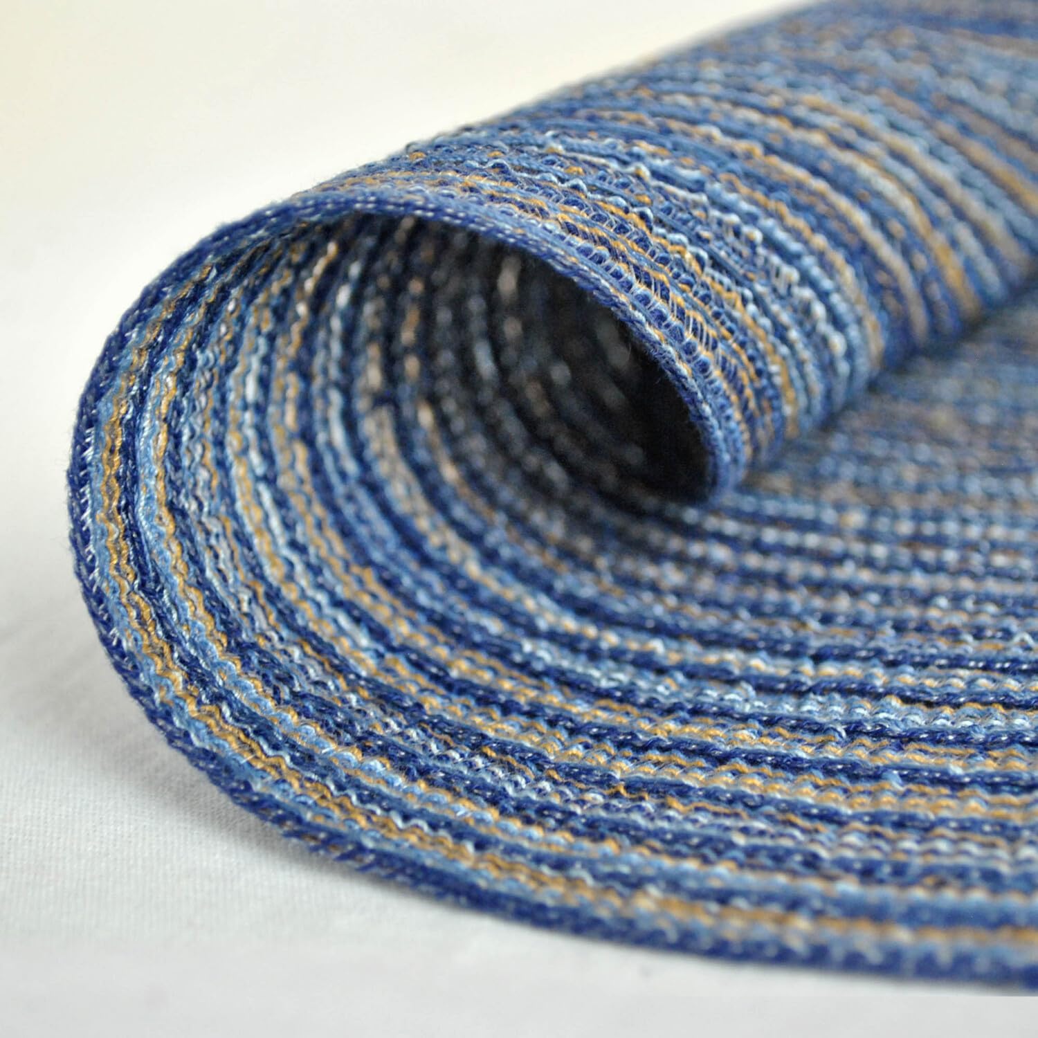 Variegated Blue Round Woven Polypropylene Placemats, 15" Set of 6
