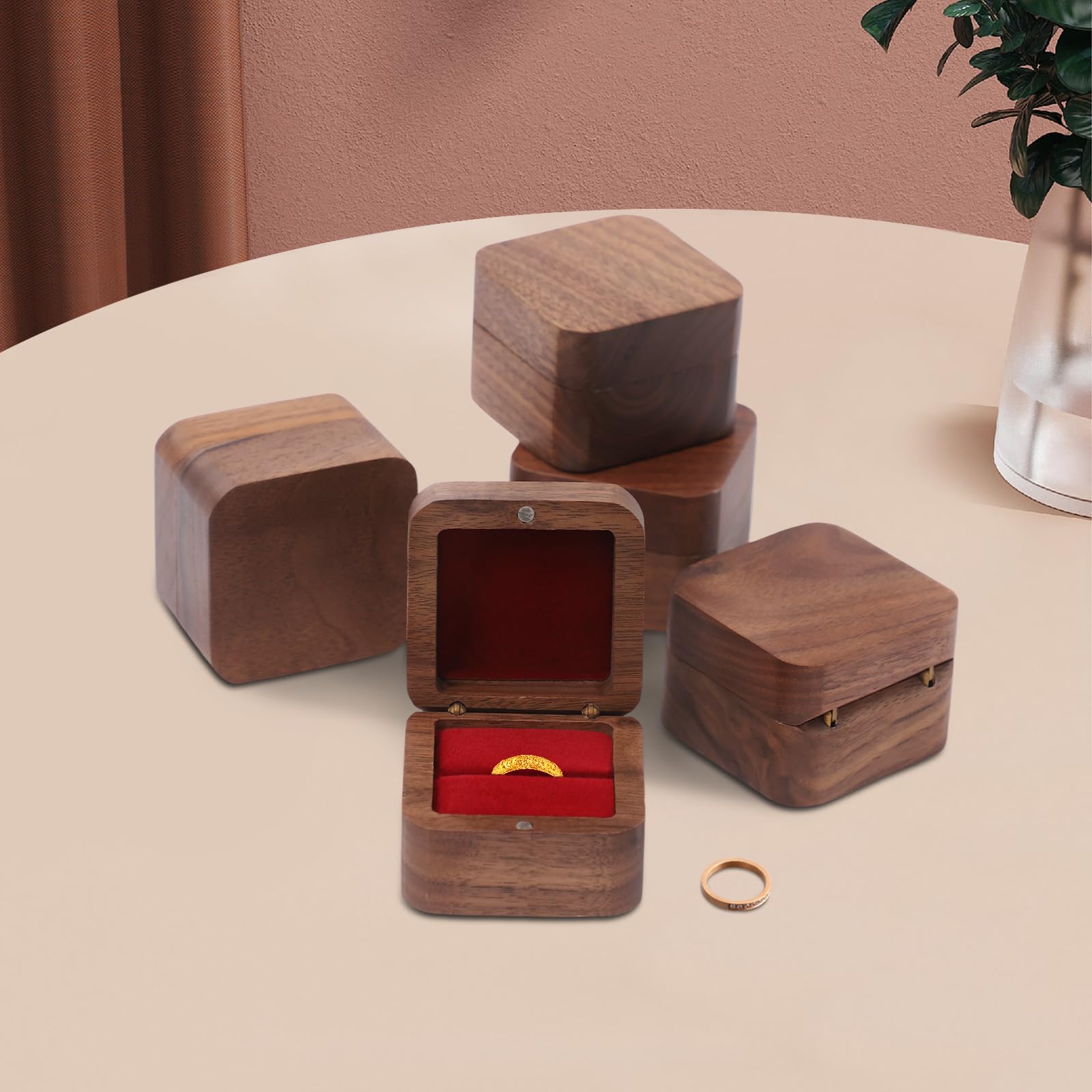 5 sztuk drewnianych pudełek na pierścionki w stylu vintage, z zapięciem magnetycznym, na ślub, zaręczyny, 5,5 x 5,5 cm, czerwone