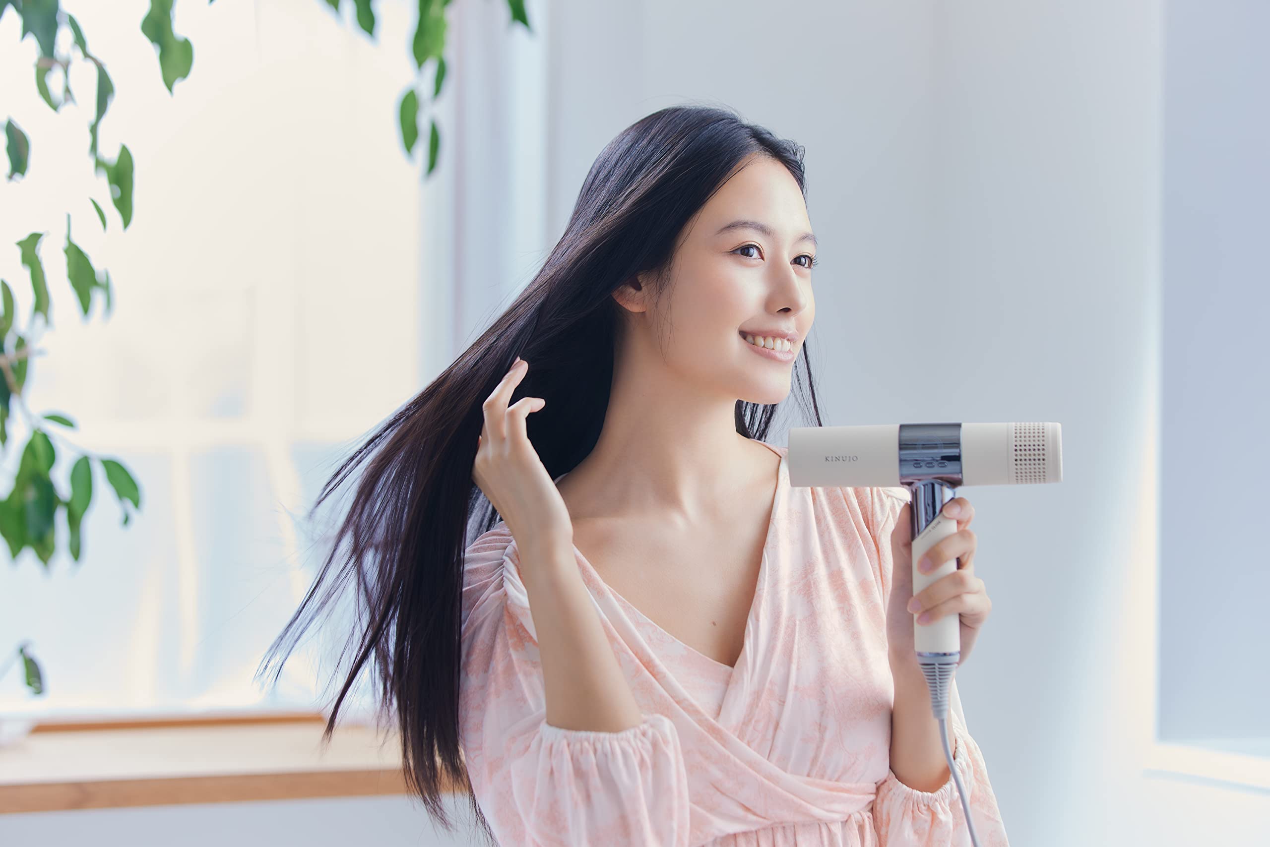 Amazon | 絹女 KH202 モカ マイナスイオンヘアドライヤー 大風量 遠 
