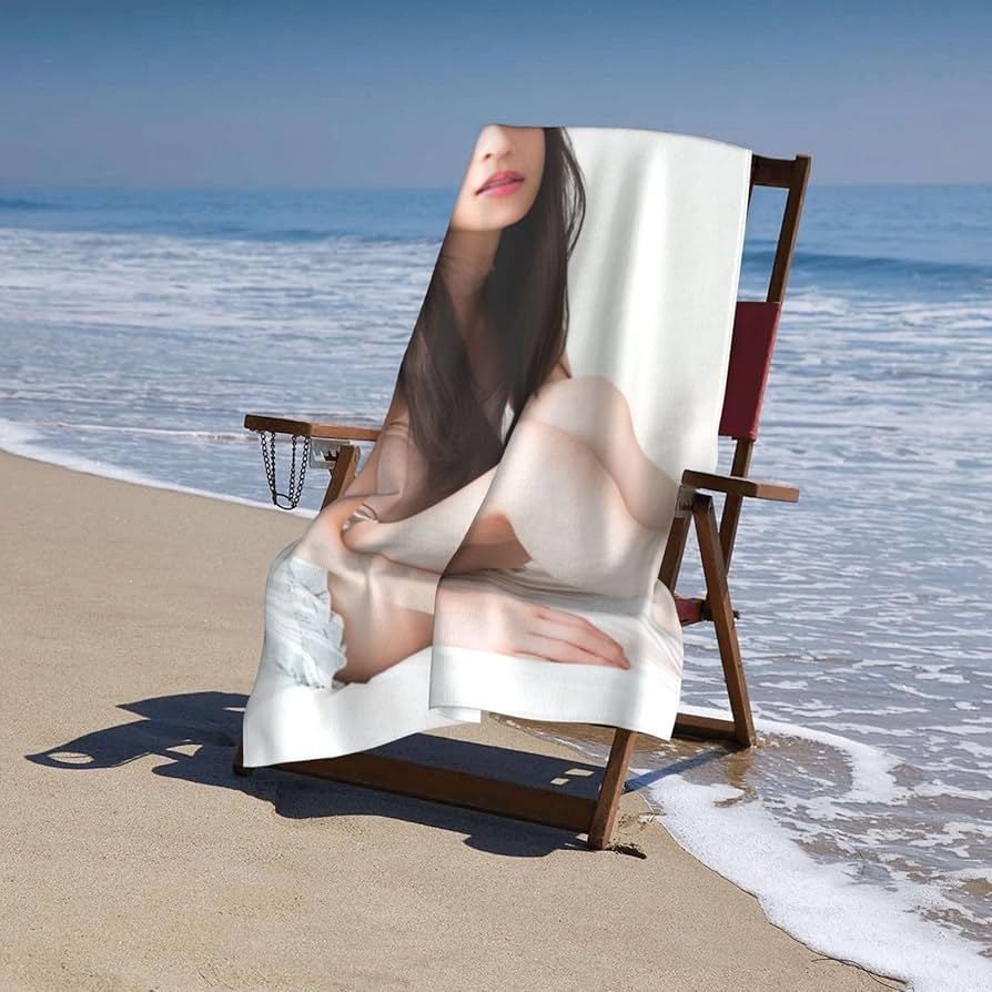 Amazon｜齋藤飛鳥 バスタオル ビーチタオル マイクロファイバータオル