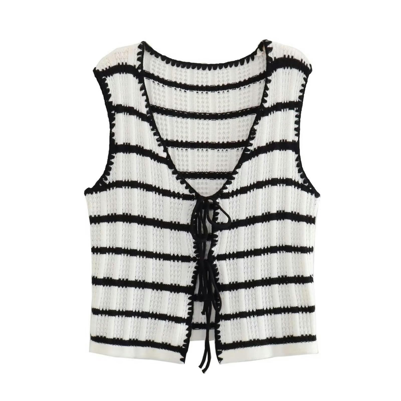 Haut rayé au crochet pour rester fraîche et élégante pendant la canicule