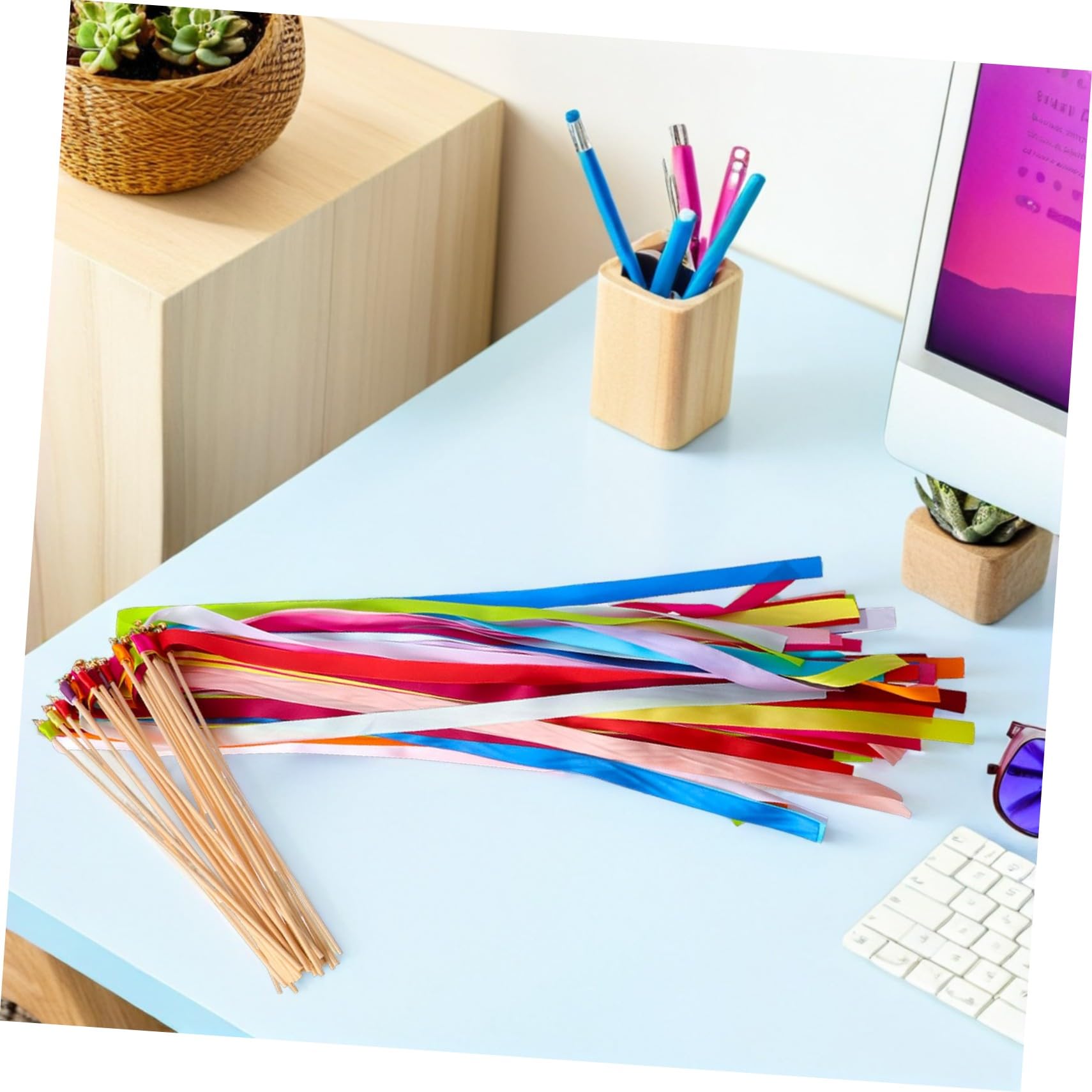 Varitas de Hada Cintas y Cascabeles 20 Unidades de Palitos de Madera Estilo Europeo para Estudiantes y Ambiente Festivo en Reuniones Deportivas Color Aleatorio