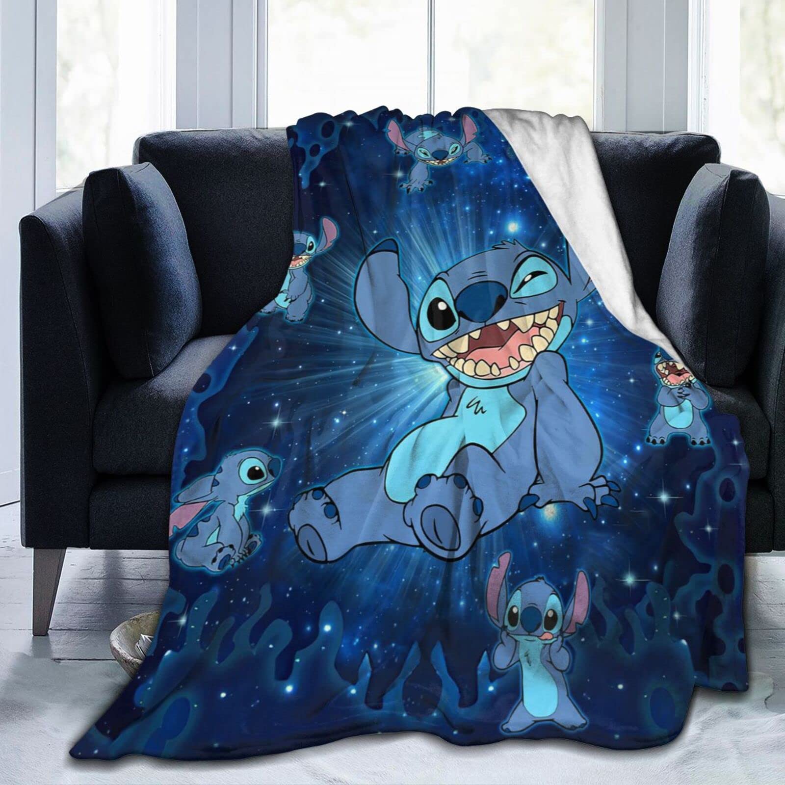 Blue Flower Blanket Throw Blanket Super Soft Flannel Cozy Blankets Flannel Fleece Lightweight Blanket for Sofa Couch Bed Warm Plush Gift Kids Adults 50''x40''