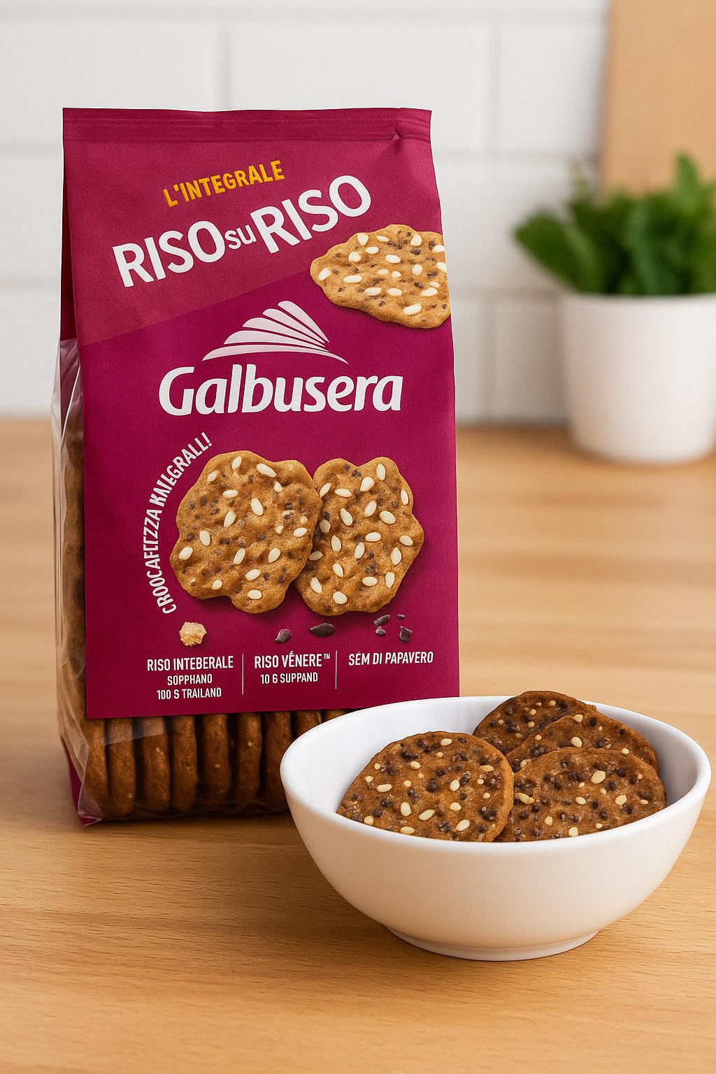 Crackers Integrali con Riso Venere, Riso Soffiato 100% Italiano e Semi di Papavero | Croccantezza Naturale, Fonte di Fibre, Senza Olio di Palma 4 Confezioni da 200 grammi