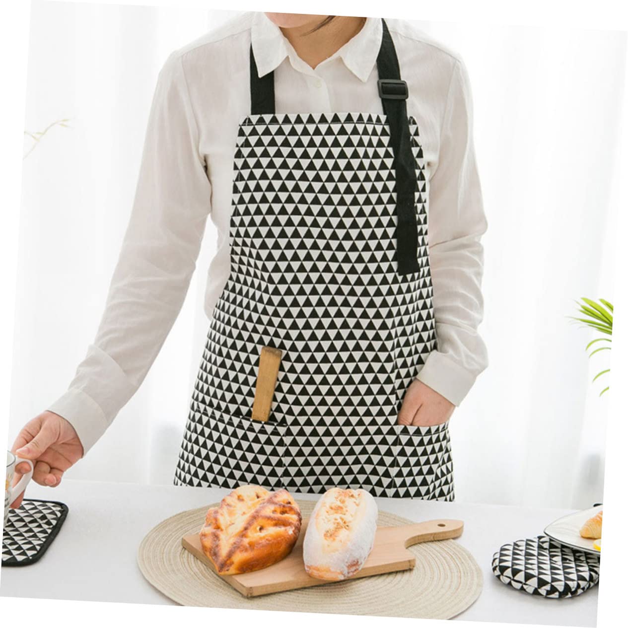 5 Stück Schwarzes Küchenschürzen Ärmellos Dreieckig aus Baumwolle mit 2 Taschen Verstellbar für Küche und Garten