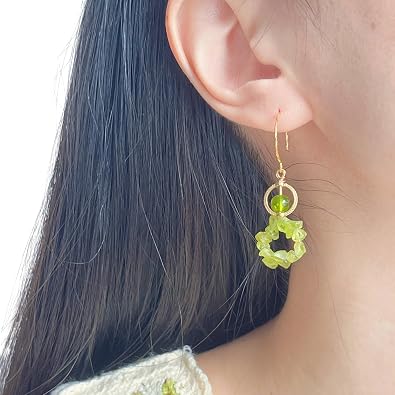 Raw Natural Peridot Chips Earrings, August Birthstone Hook Earrings, Green Crystal Gemstone Dangle Drop Ear Jewelry Hooks, Handmade Energy Healing Crystals Gift for Her S925 with Gold Plated