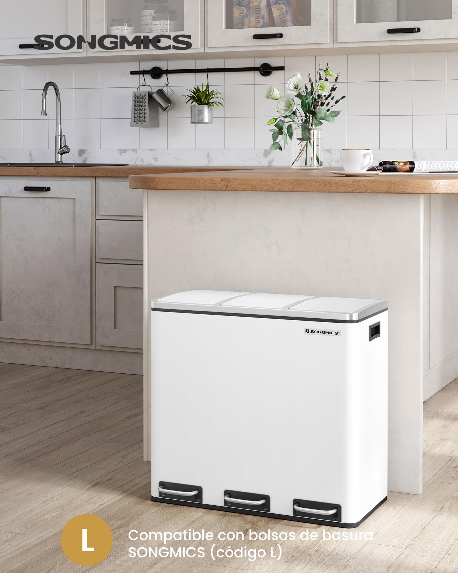 SONGMICS Cubo de Basura para Cocina, 3 x 18 L, 3 Compartimentos para Reciclaje, 15 Bolsas, Restos de Comida, Tapas de Cierre suave, Pedales, Cubetas, Acero, Blanco Nube LTB54WT