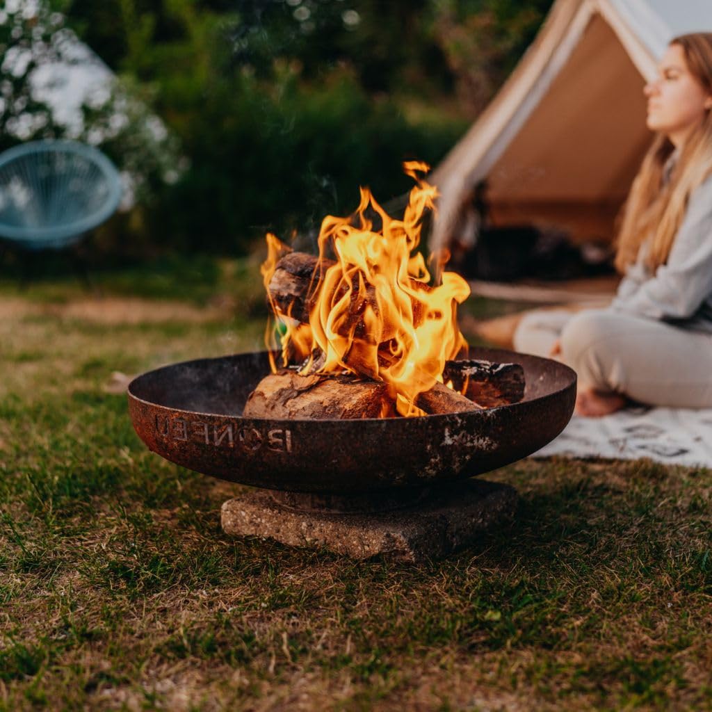 BonFeu BonBowl Feuerschale 80 cm - Feuerschalen für den Garten - Feuerstelle Outdoor - Feuerschale mit Opt. Grillrost aus hochwertigem Cortenstahl - Feuerkorb für den Garten - 80x80x21 cm