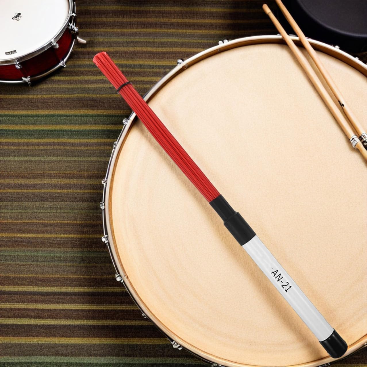 INOOMP 1 Pair Red Nylon Drum Brushes for Jazz Drumming with Wire Brush Sticks, Lightweight Percussion Accessories for Snare Drums and Acoustic Performance