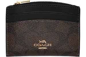 Gucci Card Case - A Token of Luxury and Functionality
