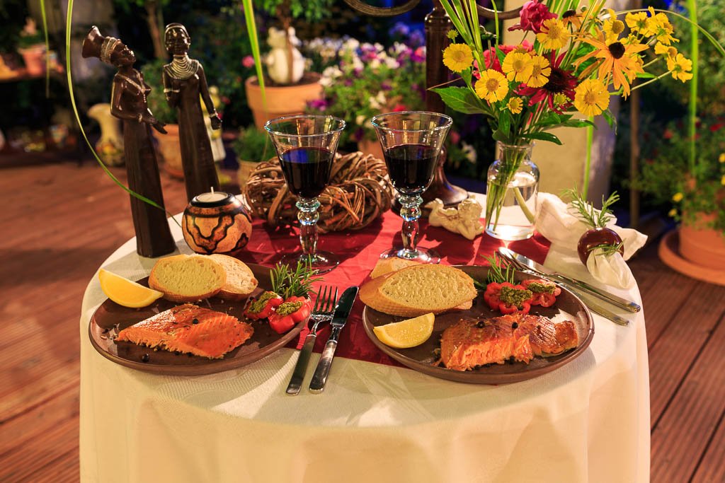 Flammlachsbrett, Räucherbrett, Flammlachs Brett aus dt. Lärche. Geeignet für Kugelgrills,outdoor grill und natürlich zum Verschenken ! (2, Lärche rustikal)