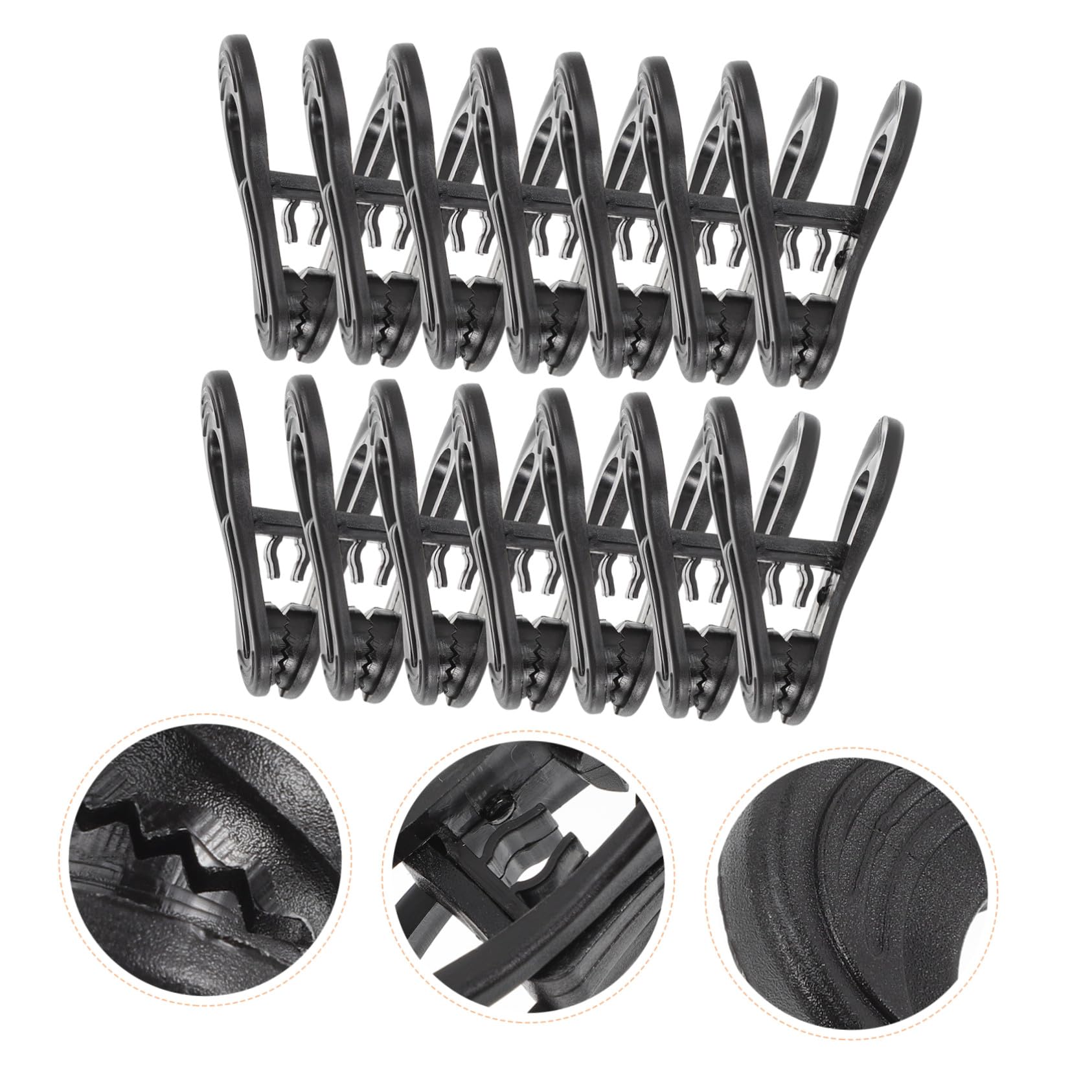 Schwarze Kleiderbügelclips aus Kunststoff für Schals