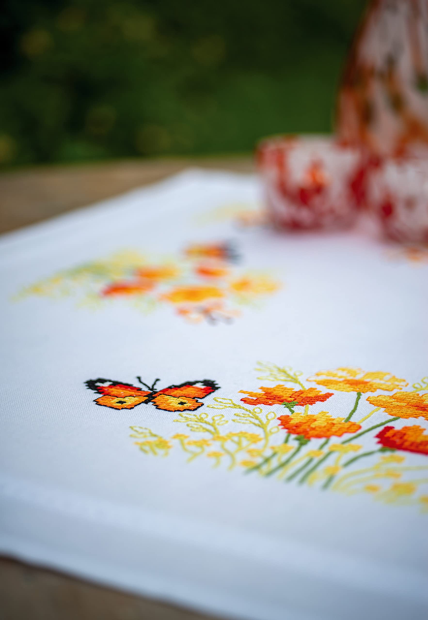 Vervaco PN-0187348 Tablecloth Cross Stitch Set Pre-Lined Cotton Multi-Coloured 80 x 80 cm