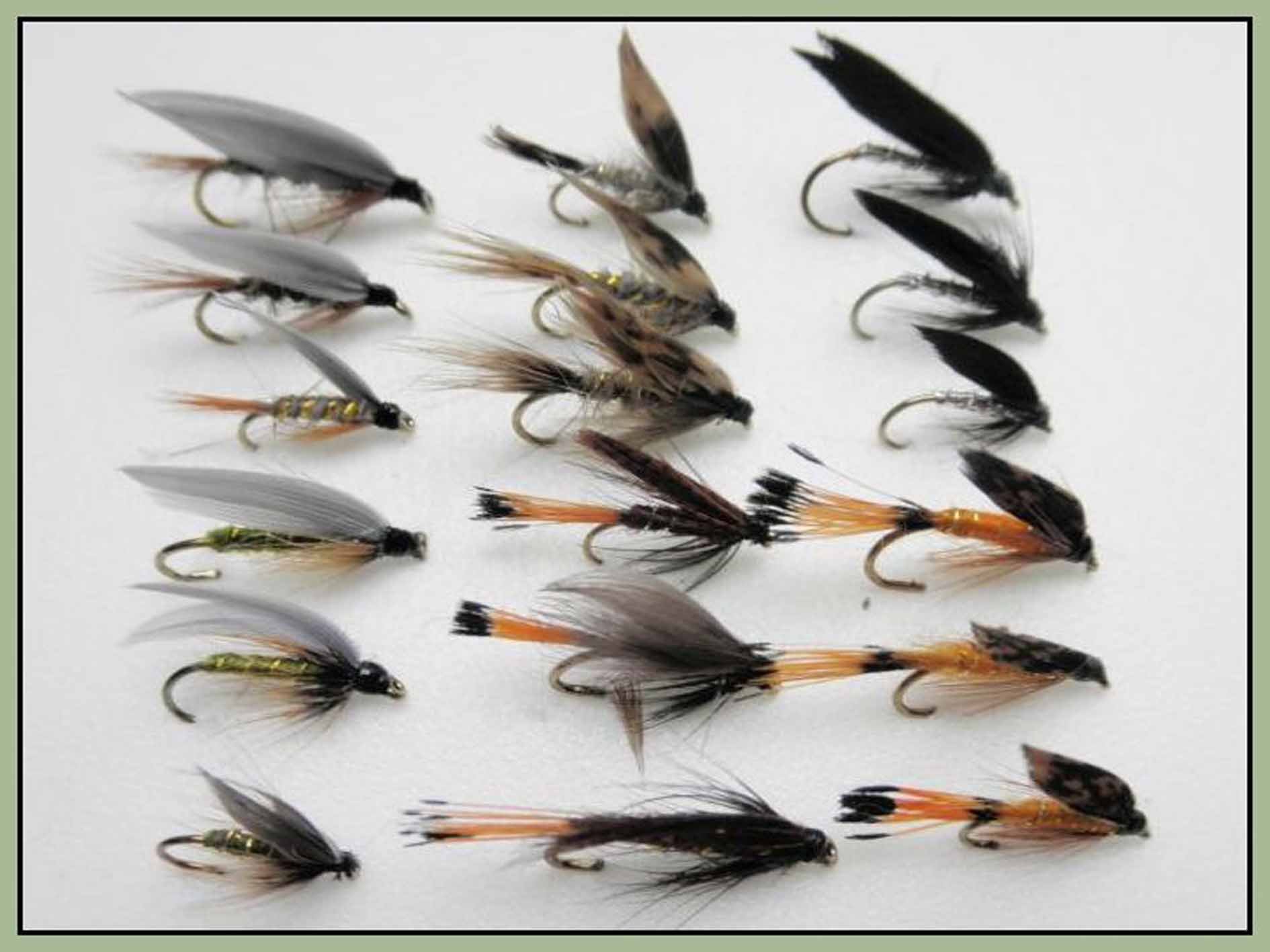 18 Wet Fishing Flies- Grouse, Magpie, Hares Ear, March Brown,Greenwell, Mallard and Claret (12/14)