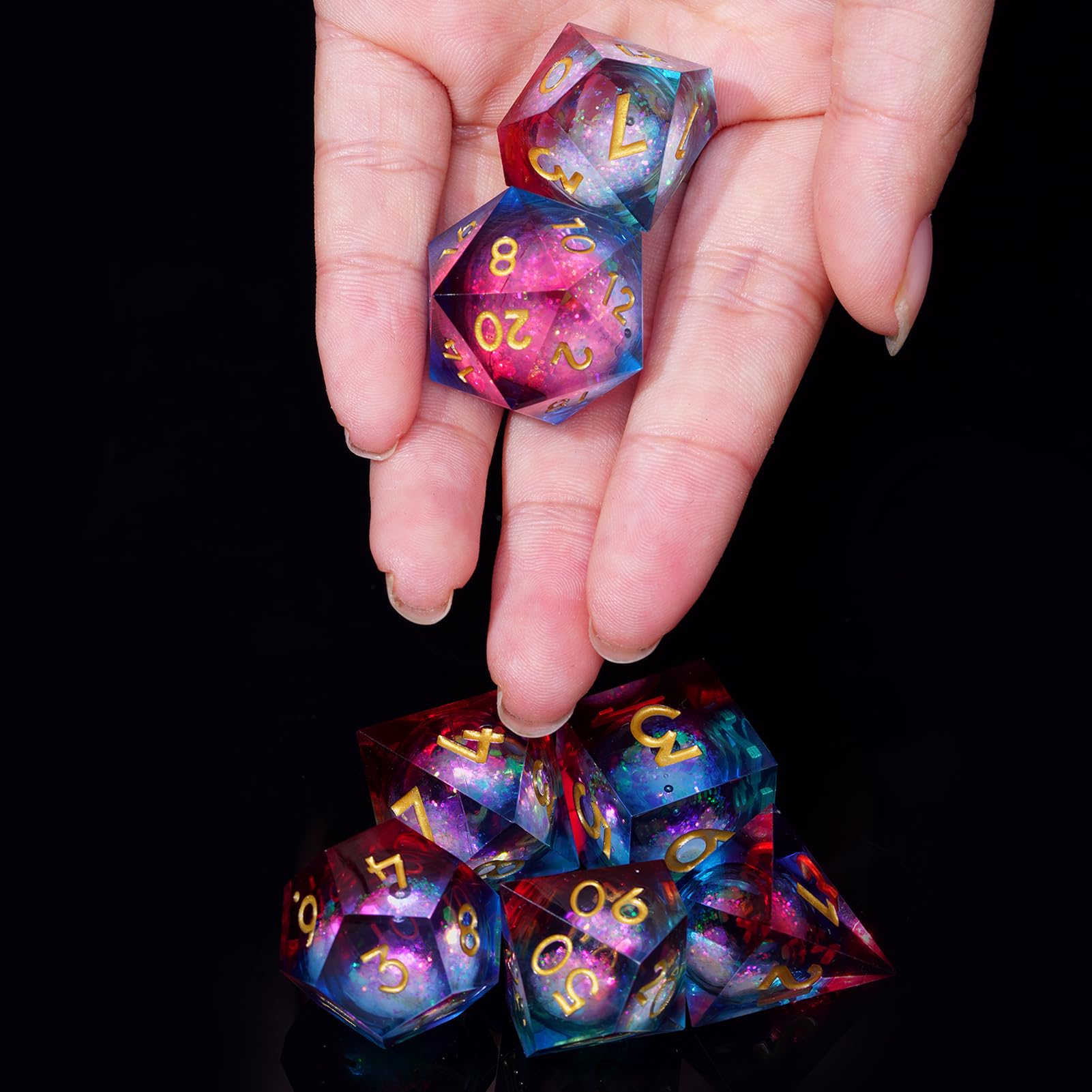 ORUZA Núcleo líquido DND Dados Set 7 piezas de resina poliédrica D&D cubo núcleo líquido borde afilado DND juego de dados para mazmorras y dragones RPG MTG juegos de mesa juego de rol, rojo y azul