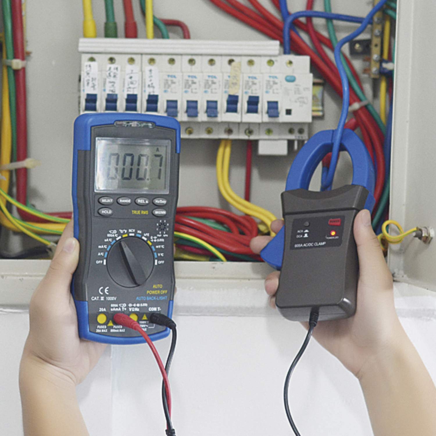 AIOMEST Handheld AC/DC Current Clamp Probe Adaptor, AI-605A DMM Accessory for Digital Multimeter with Test Lead