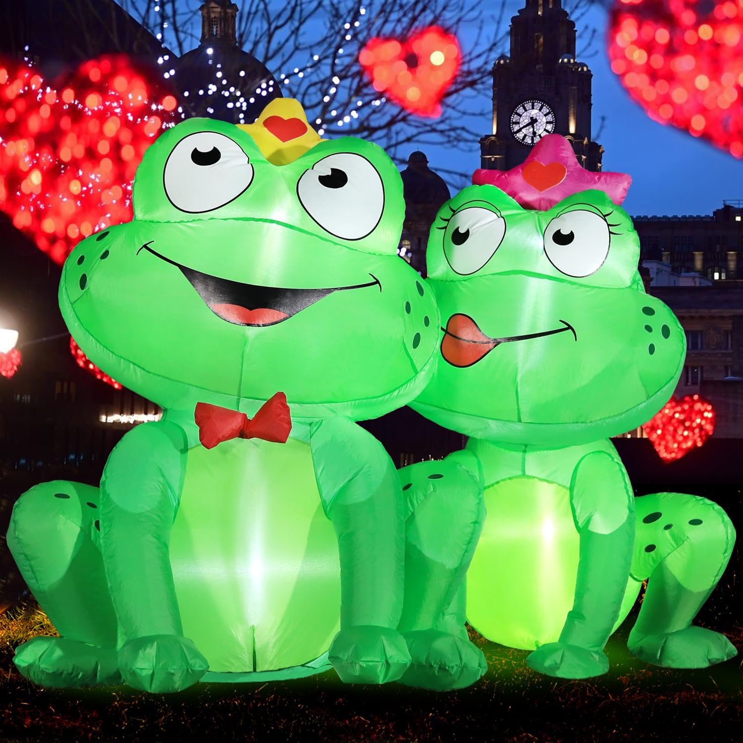 DomKom 5FT Valentines Day Inflatables Outdoor Decorations, Frog Couple Blow Up Build-in Led Lights for Wedding Party Garden Yard Lawn Décor