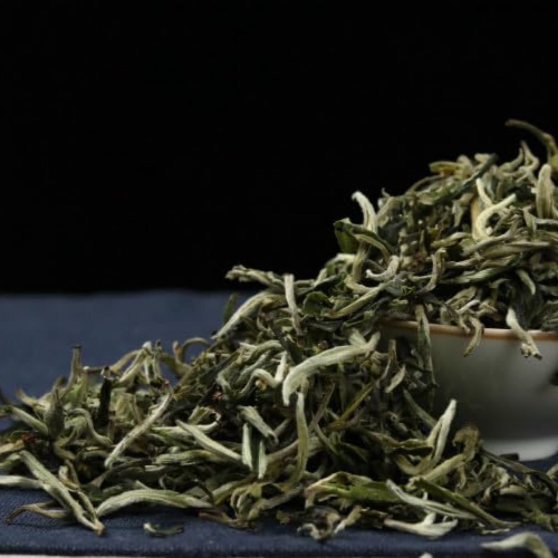 Premium Yunnan Klasa 1 Zielona Herbata 500g / 17,63oz Sypka Herbata, Wielkolistna Zielona Herbata Suszona Na Słońcu