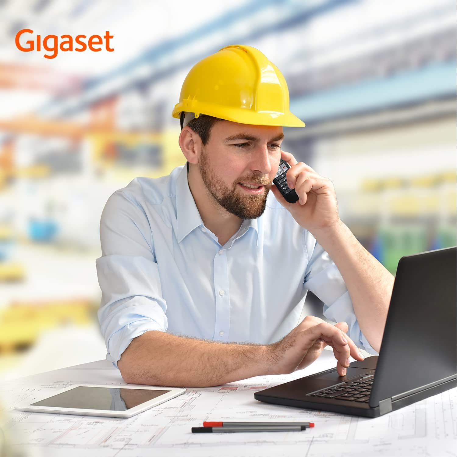 Gigaset E630HX - DECT-Mobilteil mit Ladeschale - Fritzbox-kompatibel - Schnurloses Telefon für Router und DECT-Basis – Robust und Strapazierfähig, schwarz [Deutsche Version] [Ohne Basis]