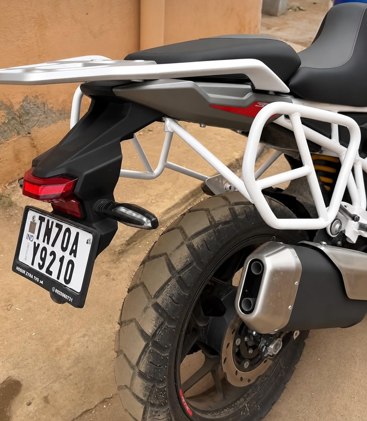 apache rtx 300 heavy duty bike saddle stand