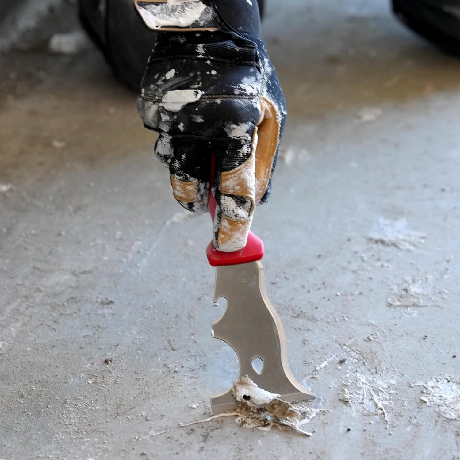 CRAFTSMAN Drywall Hand Tool Kit w/Bucket | 4 & 6-Inch Joint Knives, 8 & 12-Inch Taping Knives, 9-in-1 Multi Tool, Bucket Scoop, Mixer, Mud Pans | Taping, Finishing, Drywall Repairs