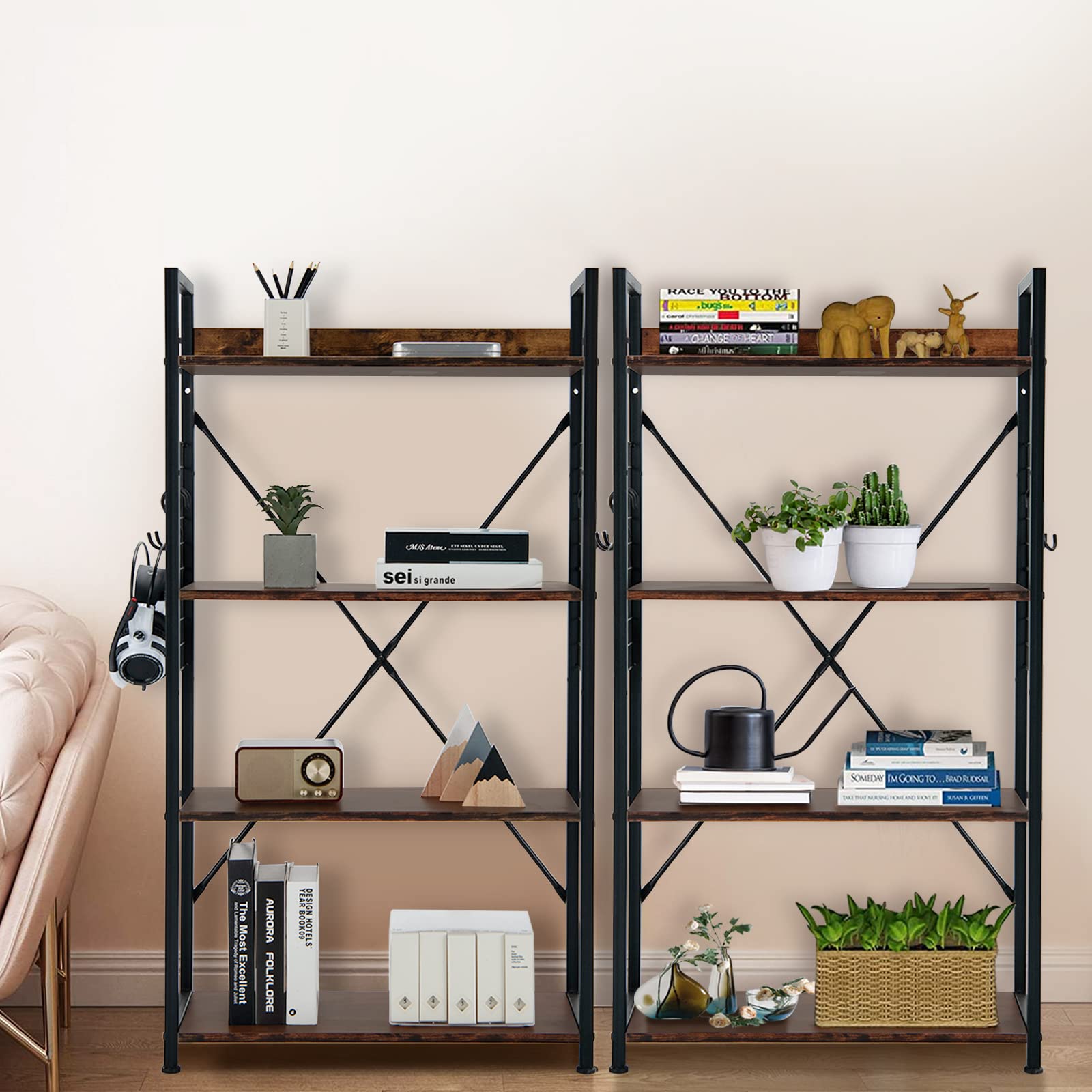 HOMASIS Estantería Industrial de Pie con 4 Niveles, Estantería de Oficina con Rejilla y Ganchos, Librería Vintage para Salón, Dormitorio, Estudio, con Patas Ajustables, 64x24x110cm, Negro y Marrón
