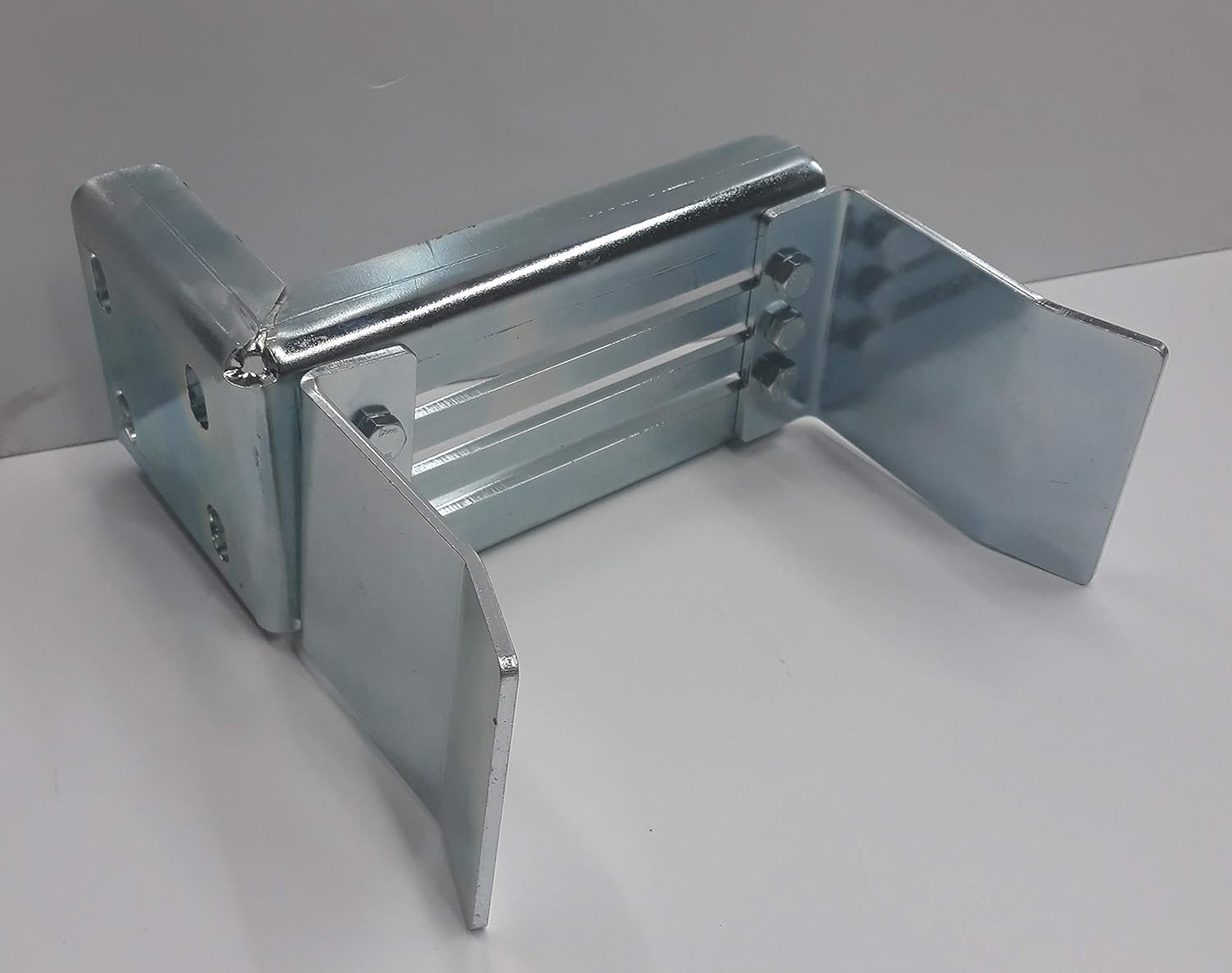 BENINCA HI-MOTIONS Adjustable Slide GATE Limit Stop Receiver Bracket Guide (269.1). Made in Italy