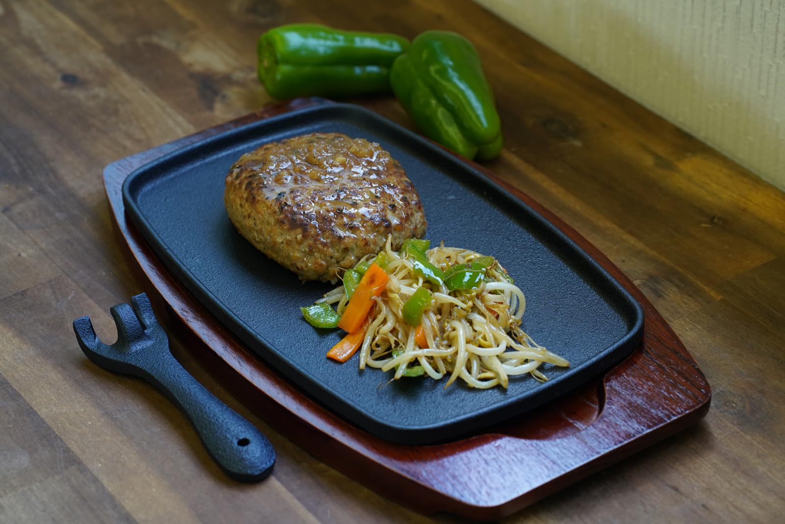 Amazon｜池永鉄工(Ikenaga Iron Works) ステーキ皿 ハンバーグプレート